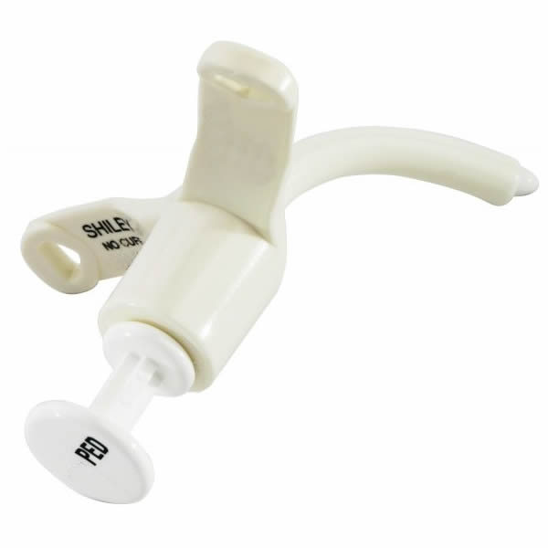 4.5PED Cánula de traqueostomía pediátrica sin globo marca Shiley. Medidas D.I. 4.5 mm D.E. 6.5 mm Longitud 42 mm 4.5PED Cánula de traqueostomía pediátrica sin globo marca Shiley. Medidas D.I. 4.5 mm D.E. 6.5 mm Longitud 42 mm